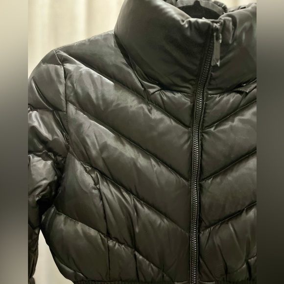 BCBG Maxazria black puffer coat - Picture 4 of 5